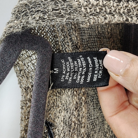 BKE Boutique BUCKLE Open Weave Cardigan Sweater Size Medium Brown Long sleeve - Picture 7 of 7